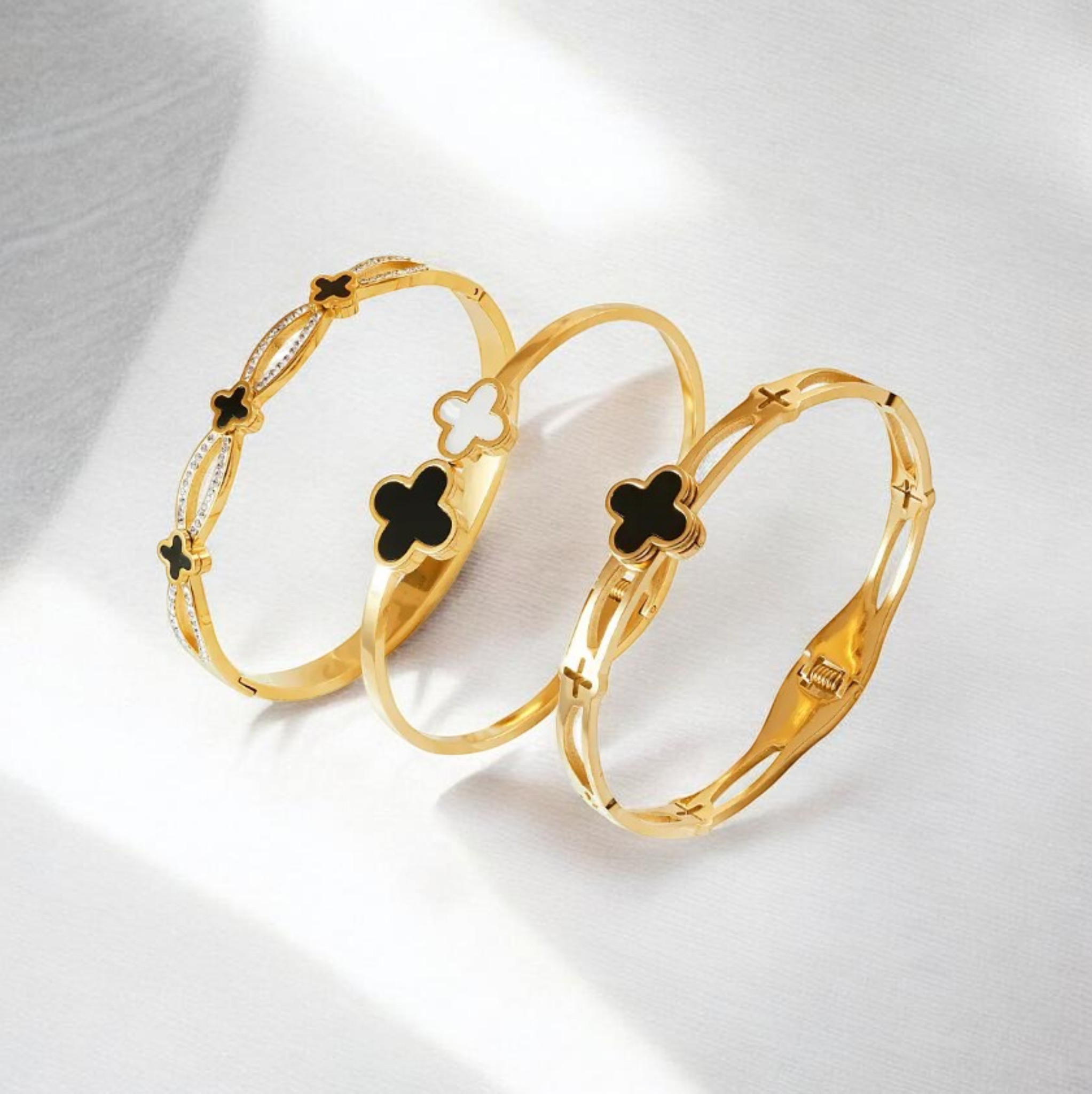 Clover Trinity Gold Bracelets